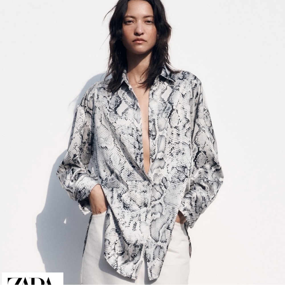 Zara Snake Print Oversized Button Down Top Women’s Size Small
